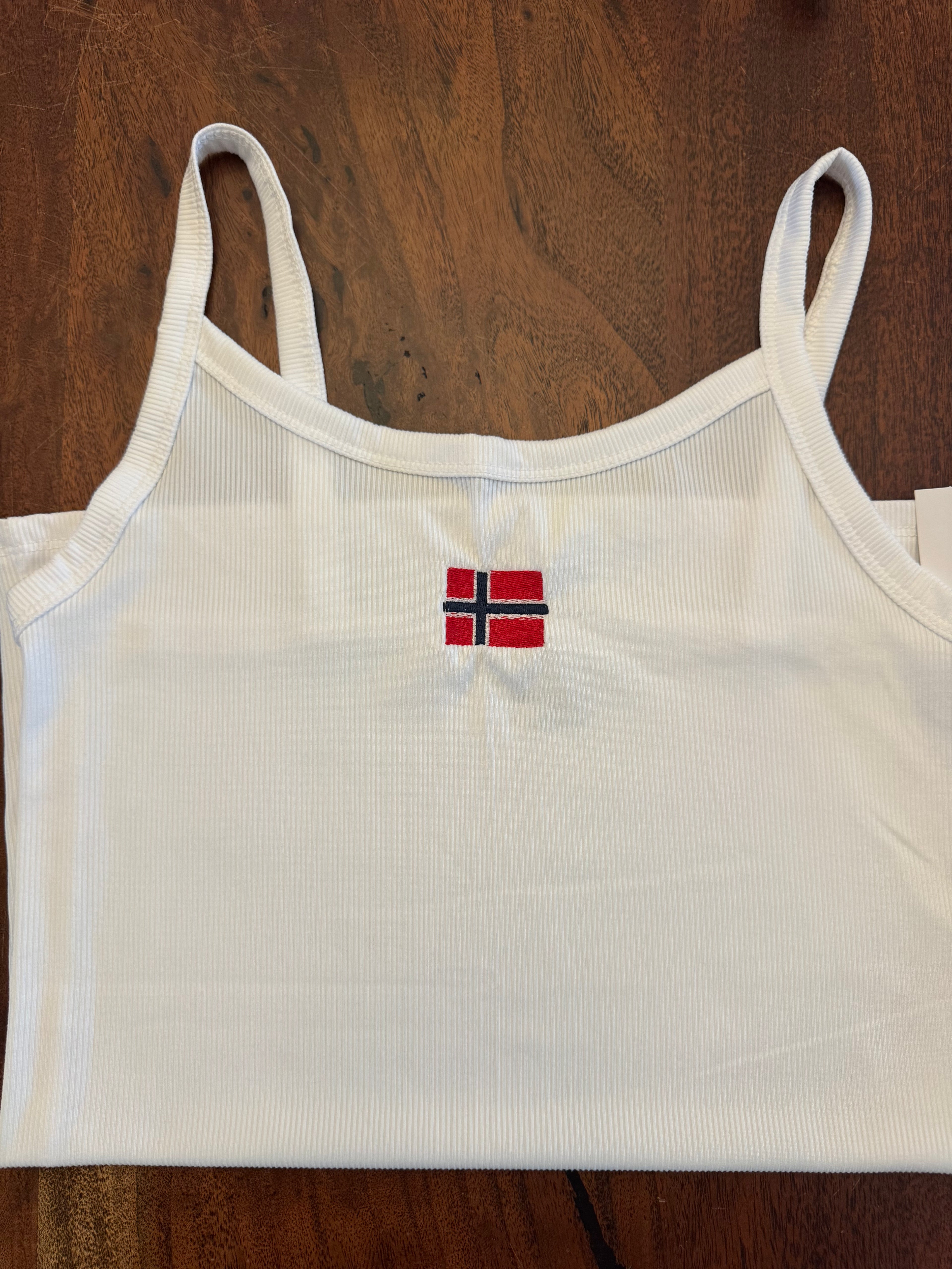 Custom Norway Tank - Lizzy Manthe