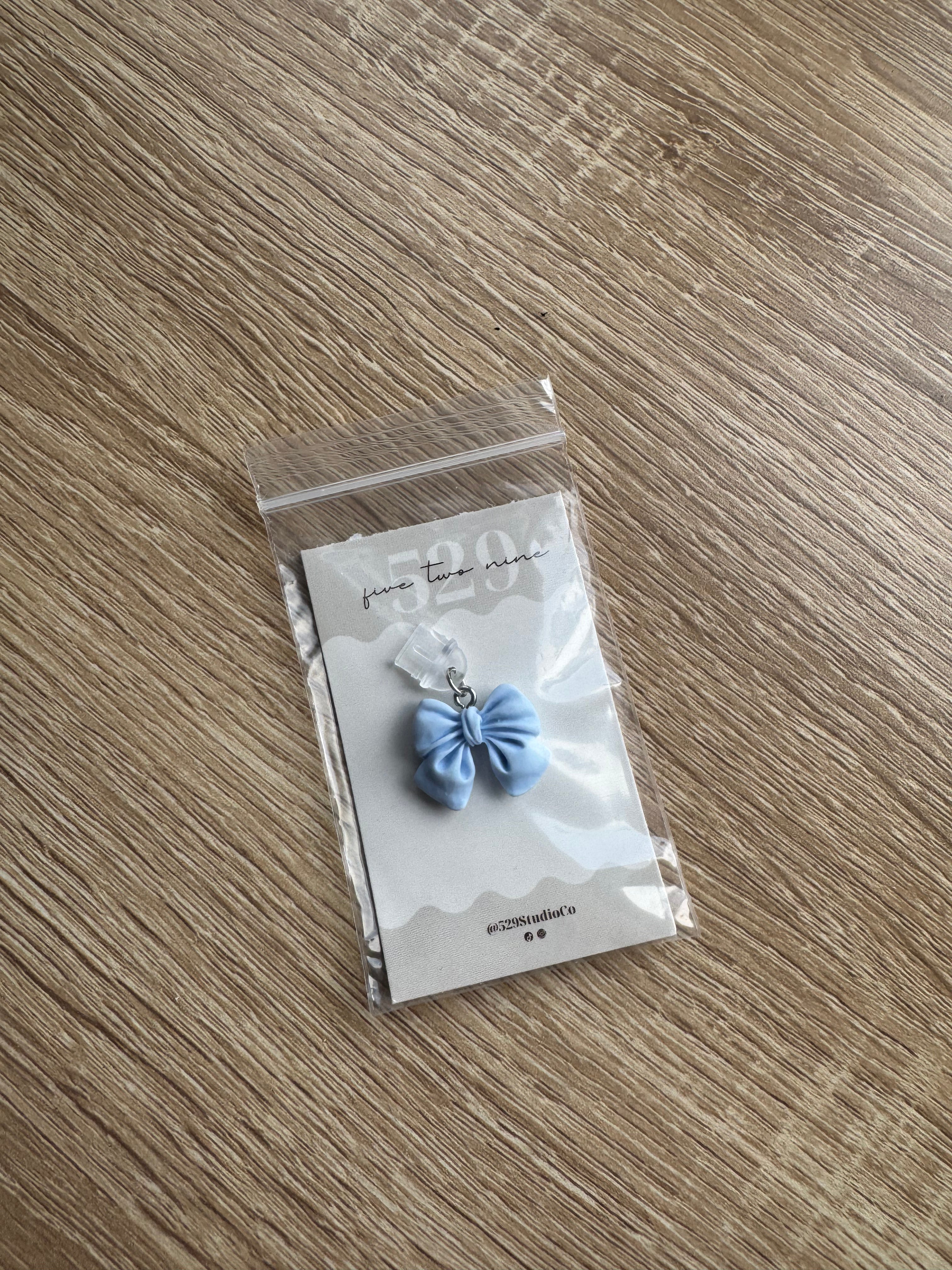 Kindle Charm - Blue Bow