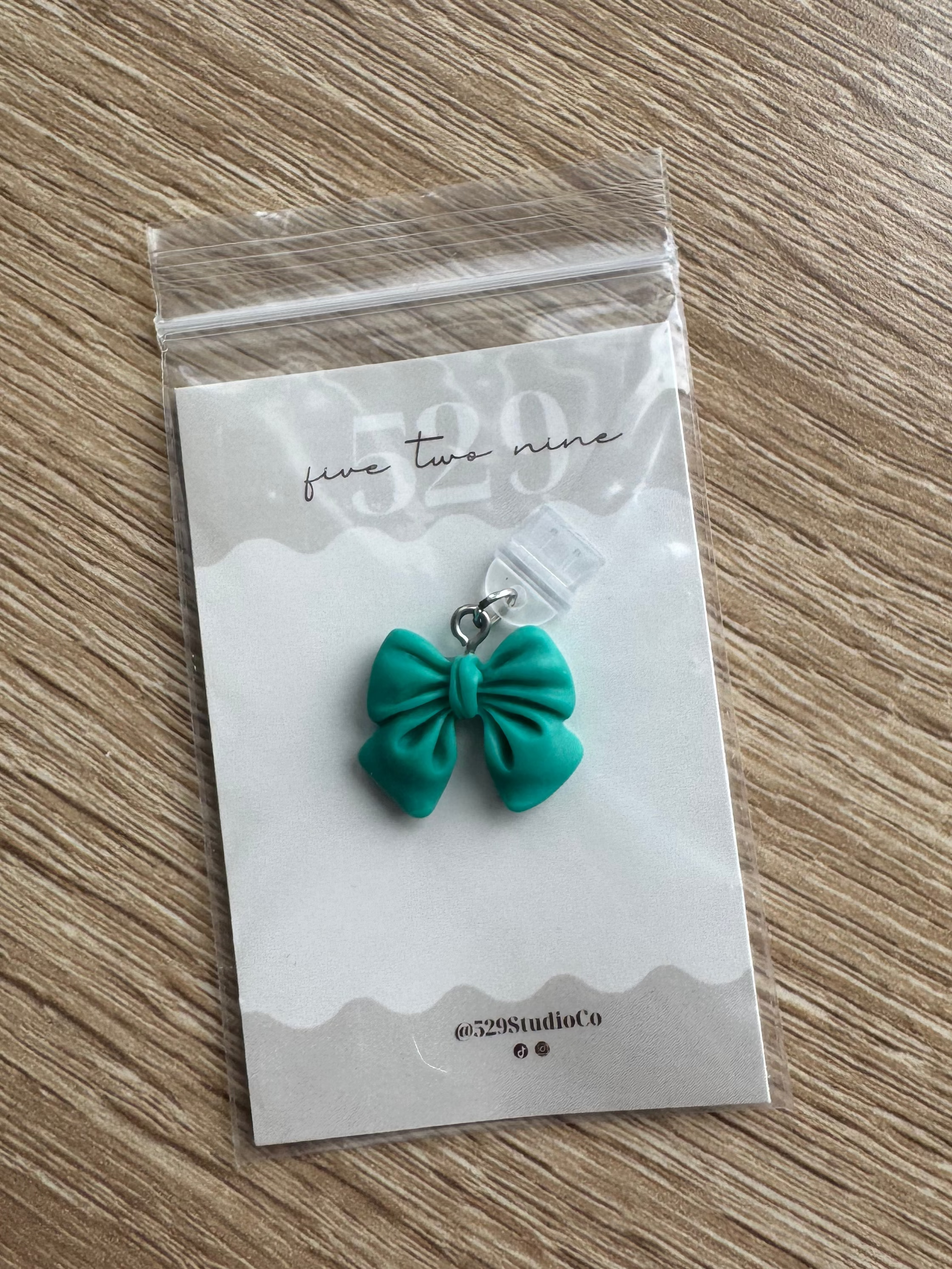 Kindle Charm - Teal Bow