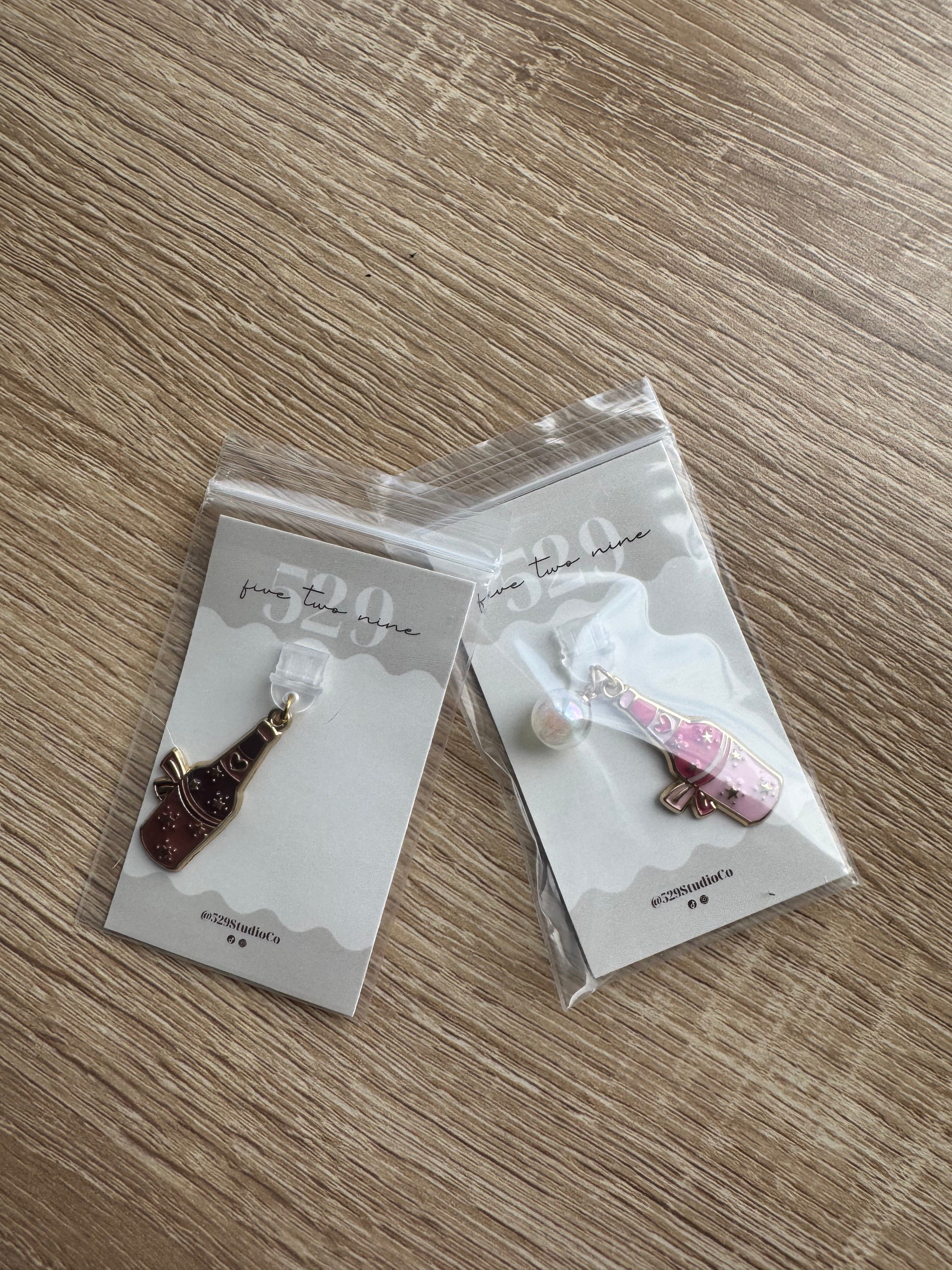 Kindle Charm - Poppin' Bottles Cowboy / Cowgirl