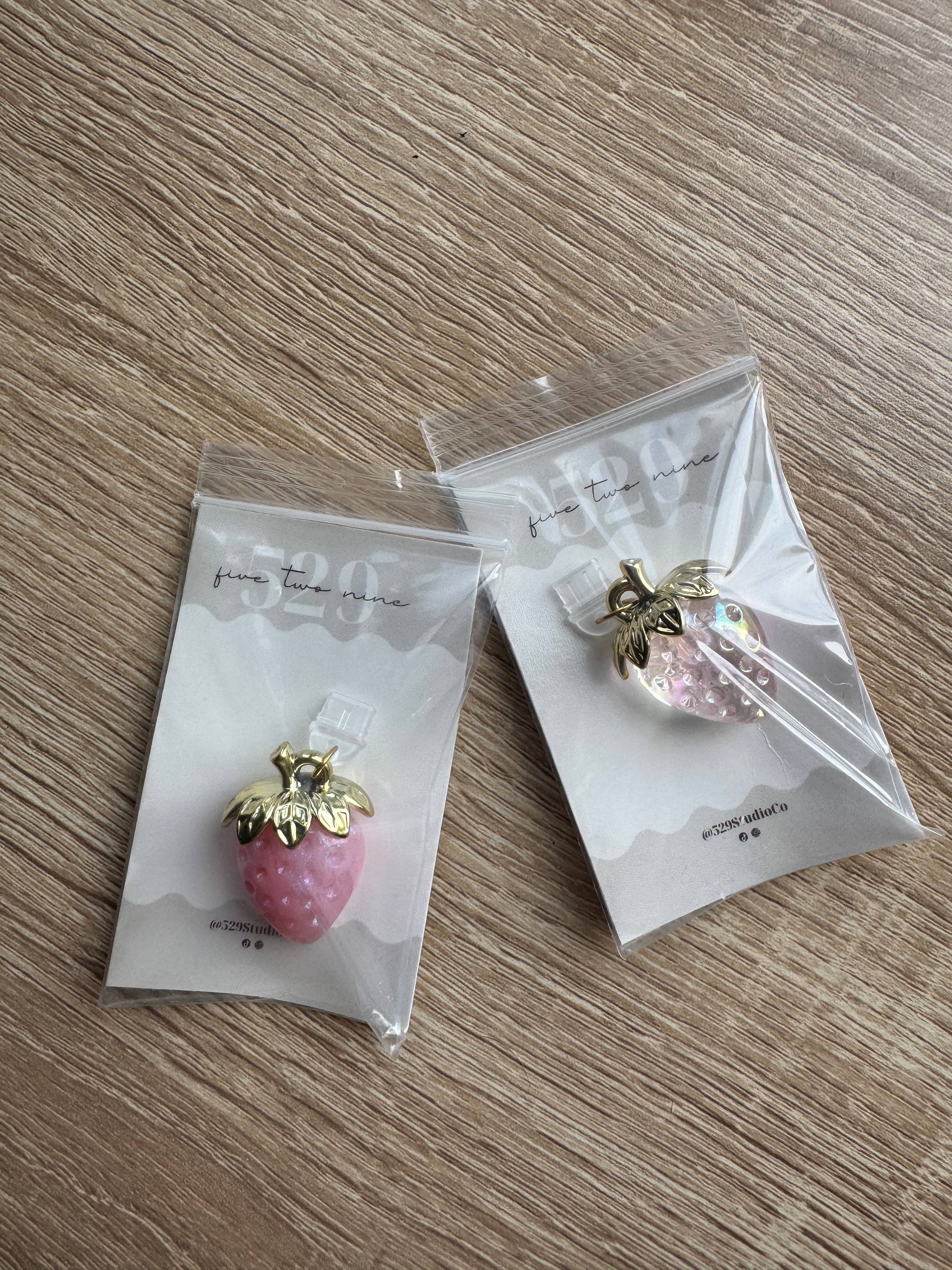 Kindle Charm - Glass Strawberry