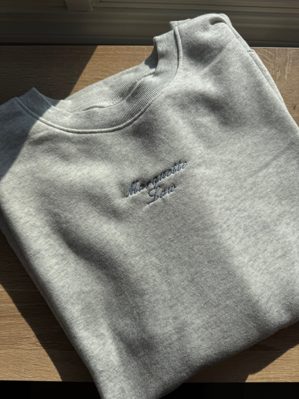 College Sweatshirt - customizaton