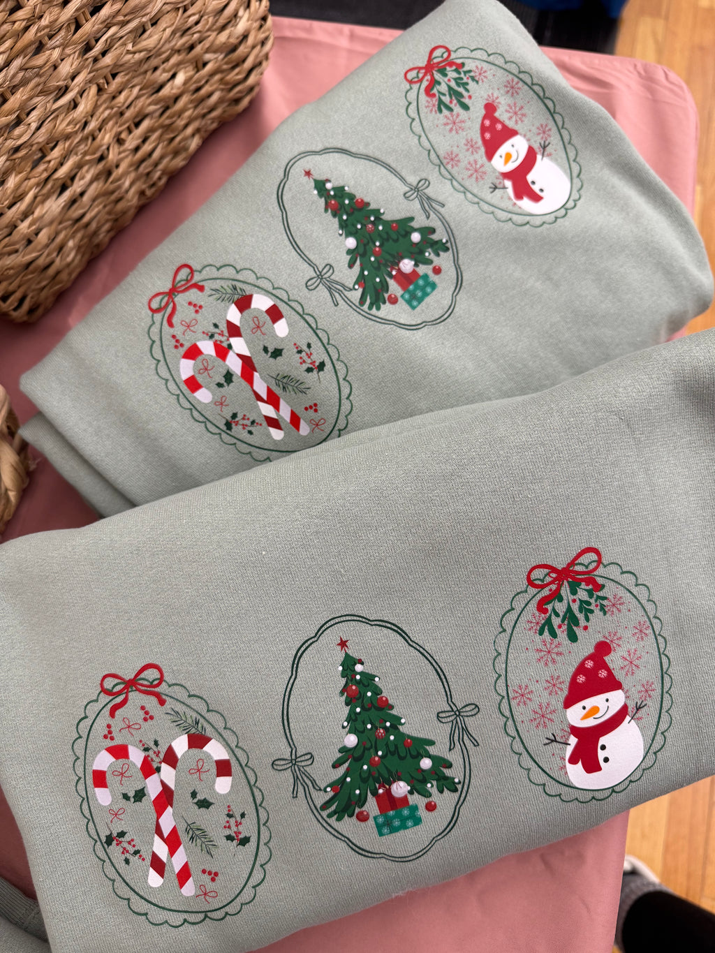 Holiday Oversized Sweatshirts